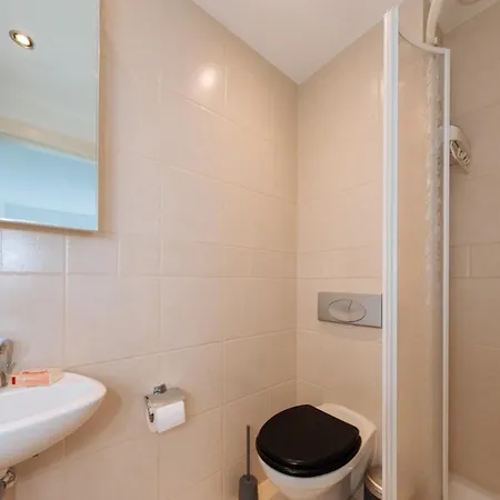 Contemporary 2bd Flat By The Grand Canal - Dublin! * Dublin