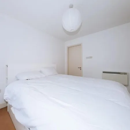 Contemporary 2bd Flat By The Grand Canal - Dublin! Apartment Dublin