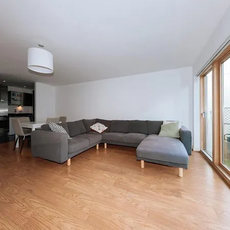 Contemporary 2bd Flat By The Grand Canal - Dublin! Apartment